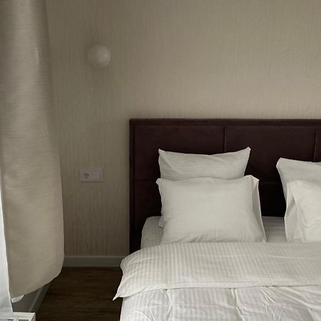 2-Room In New House, Wola Варшава Екстер'єр фото